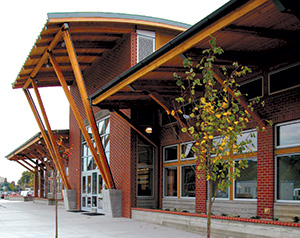 Glulam used in Mount Vernon transit center